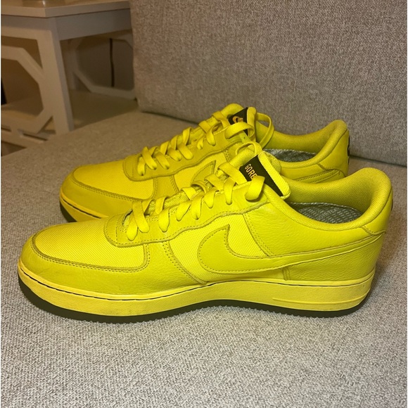 Gore Tex X Air Force 1 Low ‘Dynamic Yellow’ CK 2630 701 - Picture 3 of 7